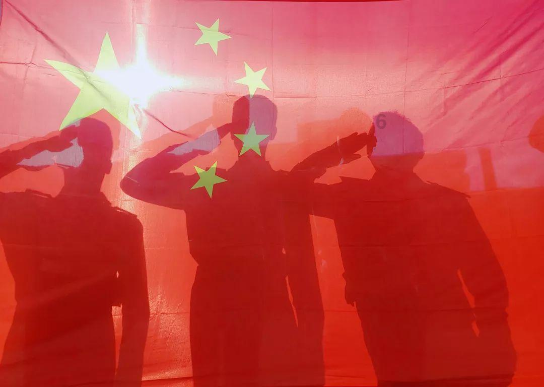 卡通红色汽车拼图